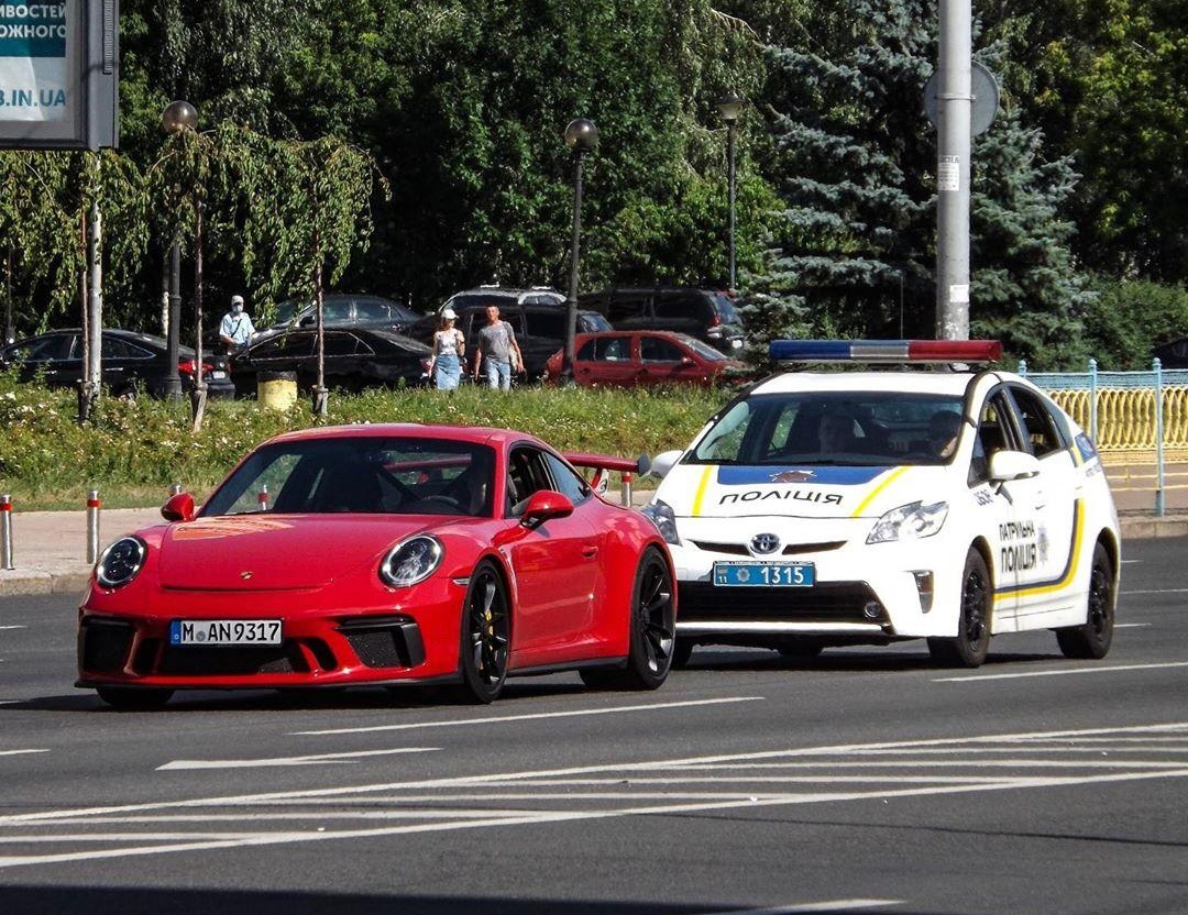 Полиция Украины готовится бороться с авто на еврономерах?