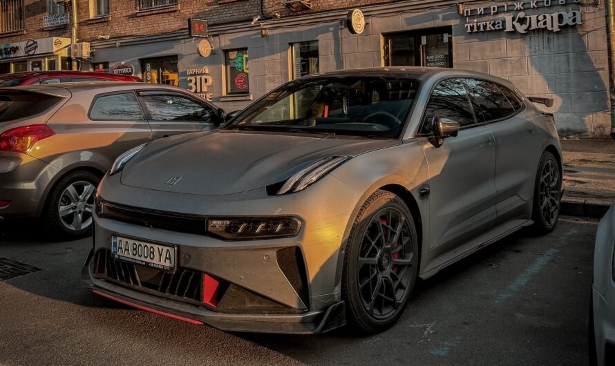 A 1200-horsepower Zeekr electric car appeared in Ukraine for $111,000 (photo)